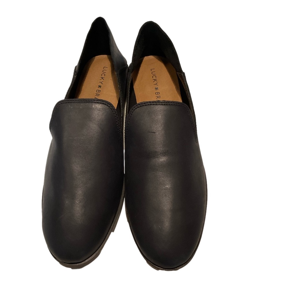 Lucky Brand Women’s Black Cahill Leather Loafer/slip on shoe. Size 9/40
